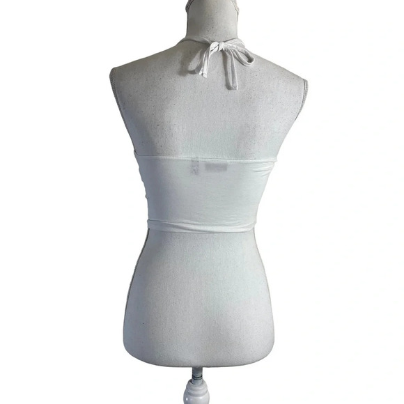 ASOS Design White Crop Top Size 4 Keyhole Neck Sleeveless Stretch Summer Casual - Picture 3 of 7